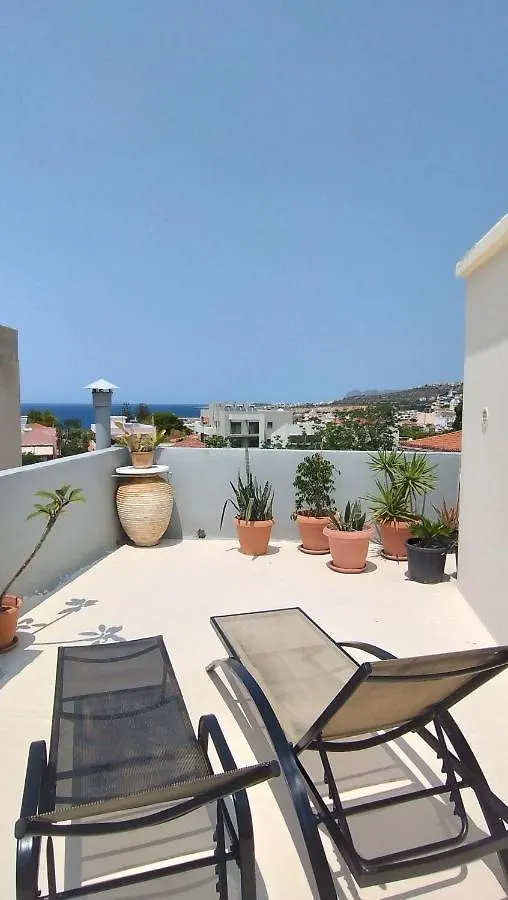 Chania Locals Rooftop La Canea 0*,  Grecia